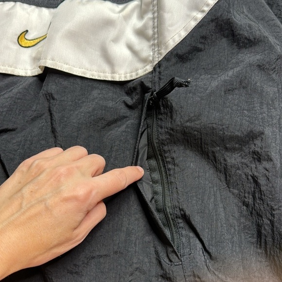 Vintage Nike Center Swoosh Half Zip Black Jacket Size XL - Picture 11 of 14